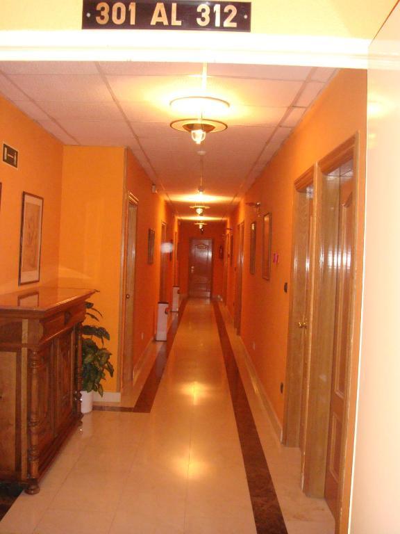 Hostal Serpol 팔렌시아 외부 사진