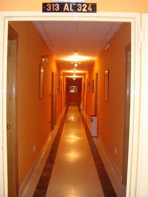 Hostal Serpol 팔렌시아 외부 사진
